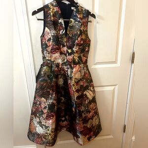 KAY UNGER Floral Sarabeth Midi Dress Size 6. New with return tag still attached